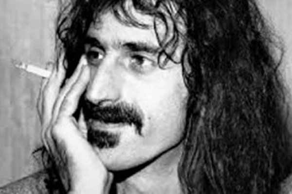 frank-zappa257EBC40-E344-38DA-25A6-30DC74990E1A.jpg